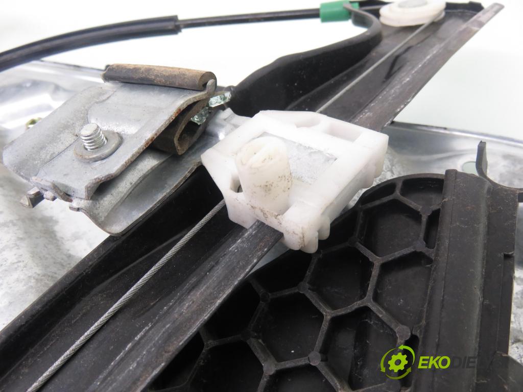 SKODA FABIA I SEDAN (6Y3) HB 2003 50,00 1.4 MPI 68 - AME 1397,00 Mechanizmus okien 6Y1837461 ; 6Q1959801 ; TMC18079