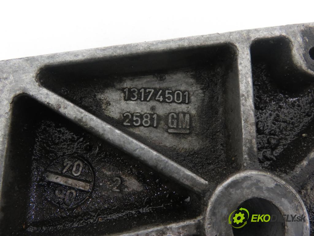 OPEL ASTRA H (A04) HB 2004 77,00 1.6 - Z 16 XEP 1598,00 Uchytenie prevodovky 13174501