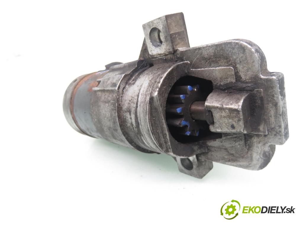 MAZDA 5 (CR19) MINIVAN 2007 107,00 2 - LFF7 1999,00 Štartér M000T90981 (Štartér)