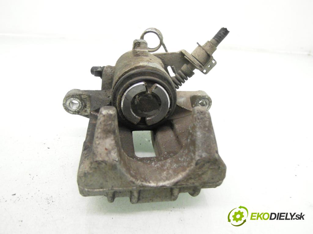 SKODA OCTAVIA I (1U2) SEDAN 1998 66,00 1.9 TDI 90- AGR 1896,00 brzdič třmen PT