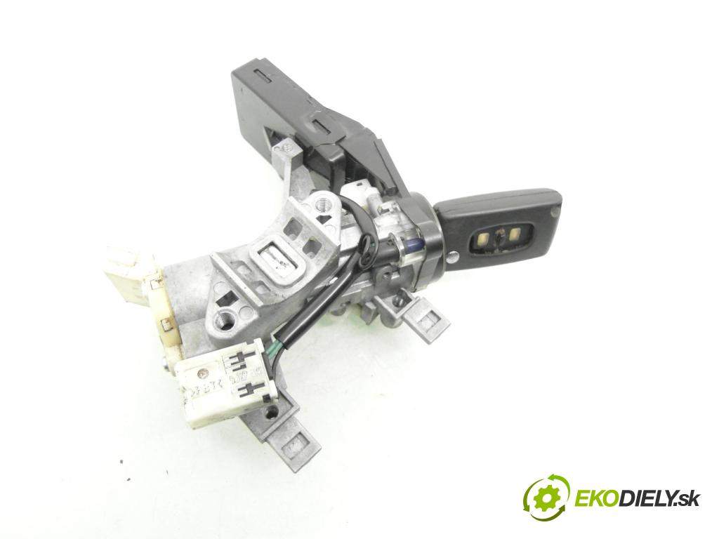 CITROEN C-CROSSER (EP_) SUV 2011 115,00 2.2 HDi 160 - 4HN (DW12MTED4) 2179,00 spinačka 8670A039 ; G8D646MBP (Spínacia skrinka)
