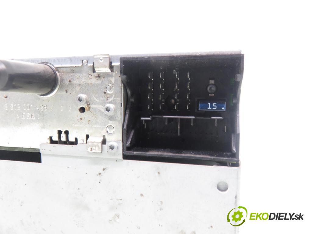 OPEL ASTRA H (A04) HB 2004 77,00 1.6 - Z 16 XEP 1598,00 RADIO CD 93180959 ; 13111165 ; 102487000