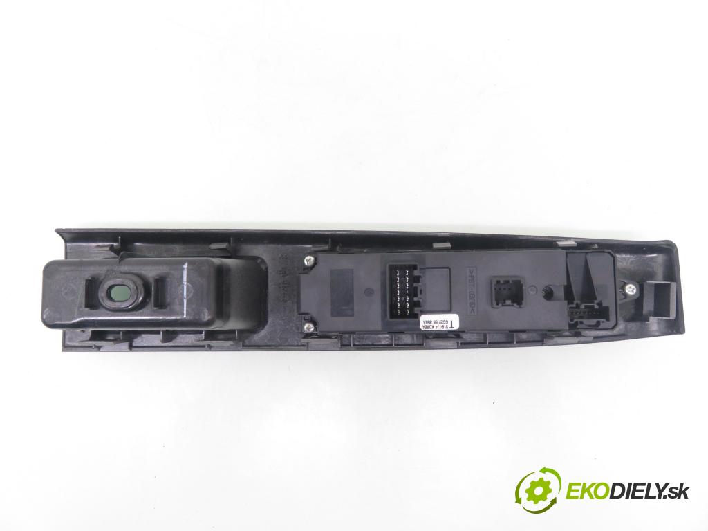 MAZDA 5 (CR19) MINIVAN 2007 107,00 2 - LFF7 1999,00 Panel ovládania okien CC65684L6C ; CC65684L6