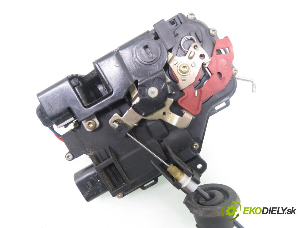 AUDI A4 Avant (8E5, B6) KOMBI 2002 96,00 2 - ALT 1984,00 zámok LTE 8E0839015C ; 8E0839349