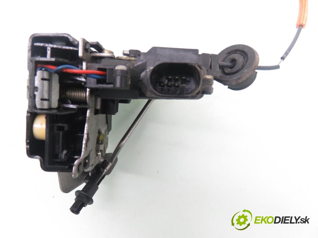 AUDI A4 Avant (8E5, B6) KOMBI 2002 96,00 2 - ALT 1984,00 zámok LTE 8E0839015C ; 8E0839349