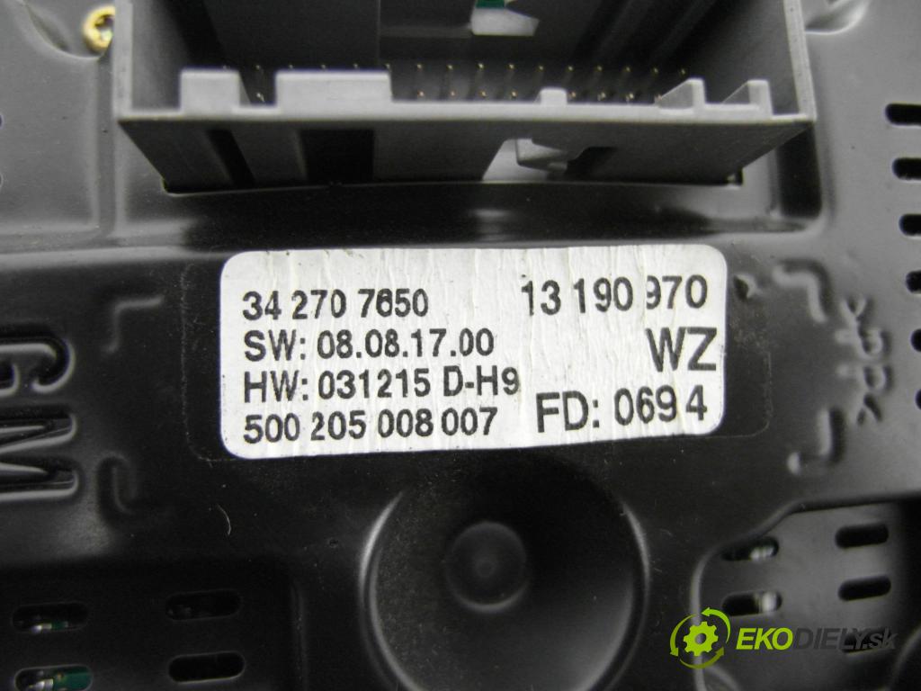 OPEL VECTRA C (Z02) LIFTBACK 2004 74,00 2.0 DTI 16V 101 - Y 20 DTH 1995,00 RADIO CD 13138246 ; 33088663 ; 13190970