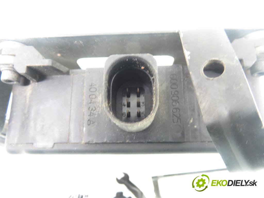 VW GOLF V (1K1) HB 2005 103,00 2.0 TDI 16V - BKD 1968,00 VENTIL magnetický 6Q0906625 ; 1KO906279