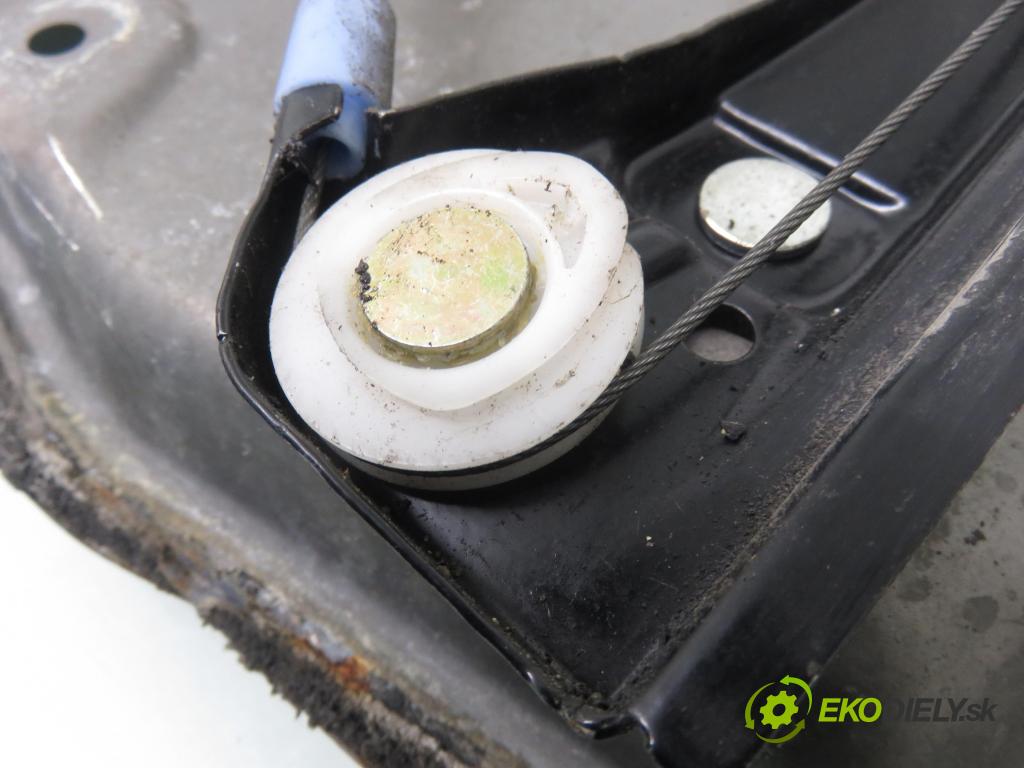 VW BORA (1J2) SEDAN 2002 85,00 2 - AQY 1984,00 Mechanizmus okien 1J4837755E ; 119692109 ; 1C1959801A