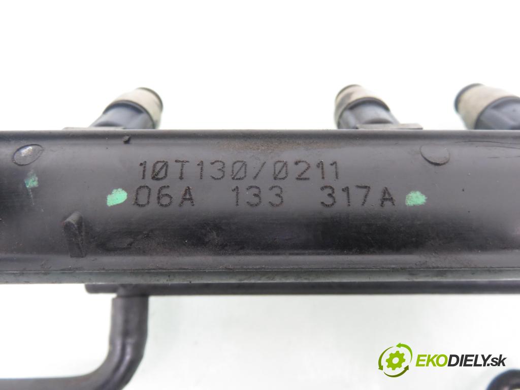 VW BORA (1J2) SEDAN 2002 85,00 2 - AQY 1984,00 Lišta vstrekovacia 06A133317A ; 06A906031AC (Vstrekovacia lišta)