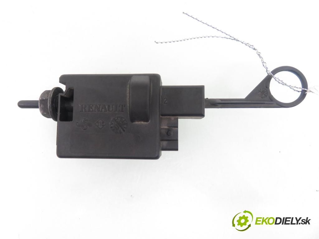 RENAULT SCENIC I (JA0/1_) MINIVAN 2001 75,00 1.9 dCi 102 - F9Q 732 1870,00 motorek dvířek nádrže paliva 