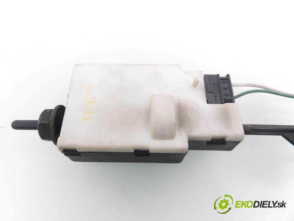 RENAULT SCENIC I (JA0/1_) MINIVAN 2001 75,00 1.9 dCi 102 - F9Q 732 1870,00 Motorček dvierok nádrže paliva