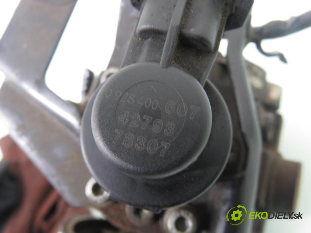 PEUGEOT 307 (3A/C) HB 2005 66,00 1.6 HDi 90 - 9HX (DV6ATED4) 1560,00 Pumpa vysokého tlaku 0445010102 ; 0928400607 ; 9656300380A