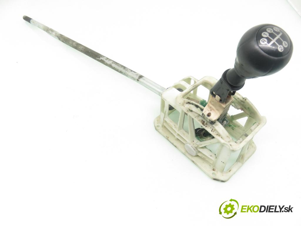 OPEL ASTRA G liftback (T98) HB 2001 55,00 1.7 DTI 16V - Y 17 DT 1686,00 ZVEDÁK: 90523924 ; 8026582301