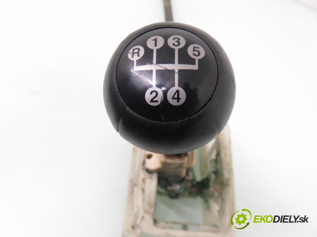 OPEL ASTRA G liftback (T98) HB 2001 55,00 1.7 DTI 16V - Y 17 DT 1686,00 ZVEDÁK: 90523924 ; 8026582301