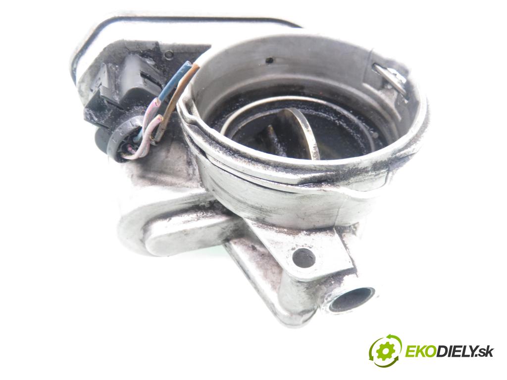 VW TOURAN (1T1, 1T2) MINIVAN 2003 74,00 1.9 TDI PD 100 - AVQ 1896,00 škrtíci klapka 038128063G (Škrticí klapka)