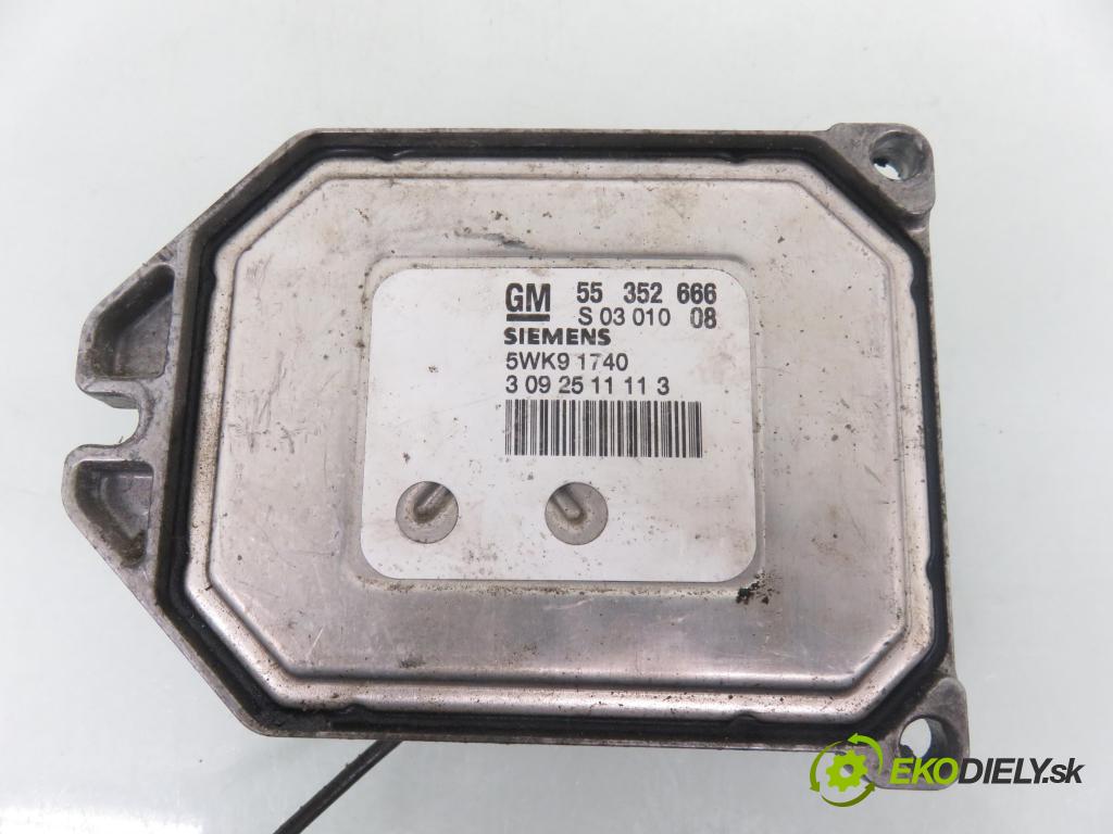 OPEL ZAFIRA A Nadwozie Wielkopojemne (MPV) (T98)  MINIVAN 2004 92,00 1.8 16V 125 - Z 18 XE 1796,00 řídící jednotka motora 55352666 ; 5WK91740