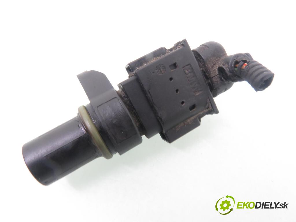 BMW 3 (E46) SEDAN 2003 85,00 316 i - N46 B18 A 1796,00 snímač polohy Vačkového hřídele / kliky klikového 