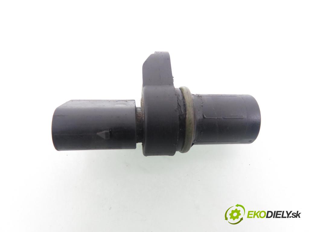 BMW 3 (E46) SEDAN 2003 85,00 316 i - N46 B18 A 1796,00 snímač polohy Vačkového hřídele / kliky klikového