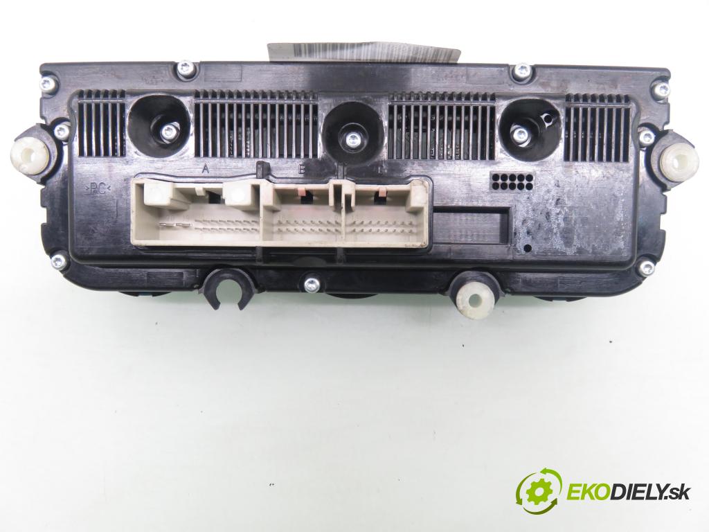 VW GOLF V (1K1) HB 2005 103,00 2.0 TDI 16V - BKD 1968,00 Panel topení KLIMATRONIK 