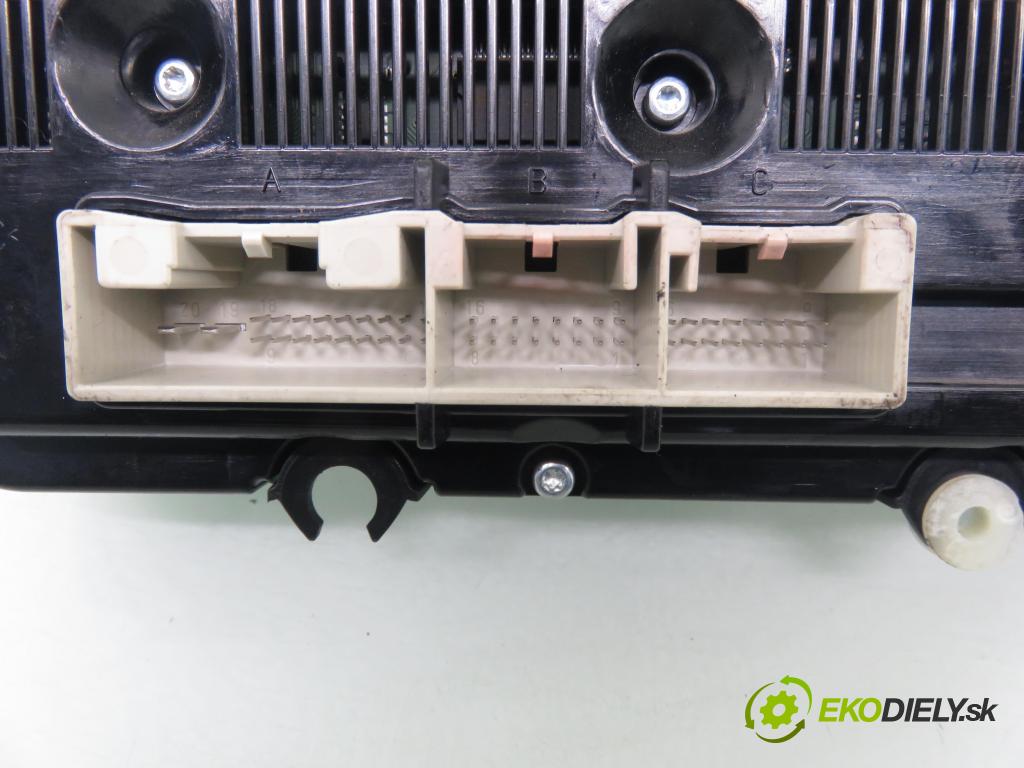 VW GOLF V (1K1) HB 2005 103,00 2.0 TDI 16V - BKD 1968,00 Panel kúrenia KLIMATRONIK