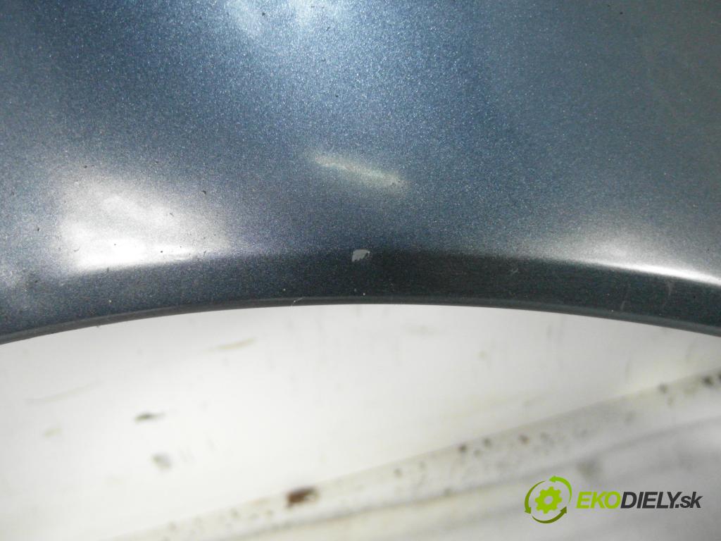 VOLVO V50 (MW) KOMBI 2005 100,00 2.0 D 136 - D 4204 T (PSA) 1997,00 blatník PP