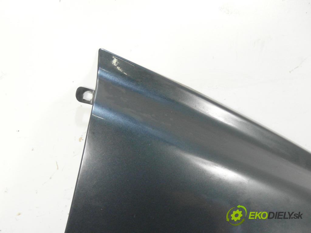 VOLVO V50 (MW) KOMBI 2005 100,00 2.0 D 136 - D 4204 T (PSA) 1997,00 blatník PP