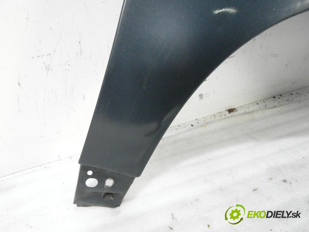 VOLVO V50 (MW) KOMBI 2005 100,00 2.0 D 136 - D 4204 T (PSA) 1997,00 blatník PP