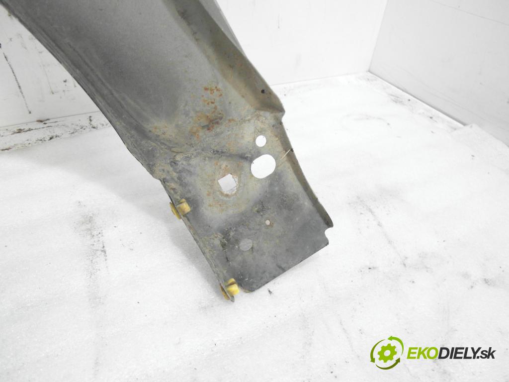 VOLVO S40 II (MS) SEDAN 2004 100,00 2.0 D - D 4204 T 1997,00 blatník PP