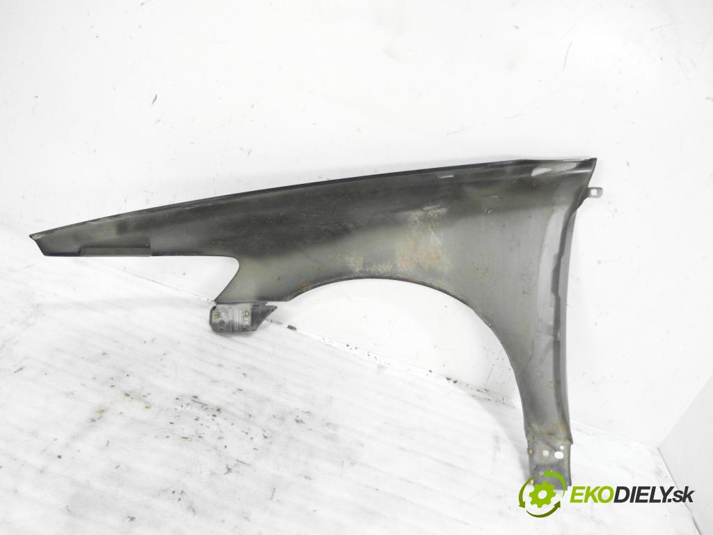 VOLVO S40 II (MS) SEDAN 2004 100,00 2.0 D - D 4204 T 1997,00 blatník PP