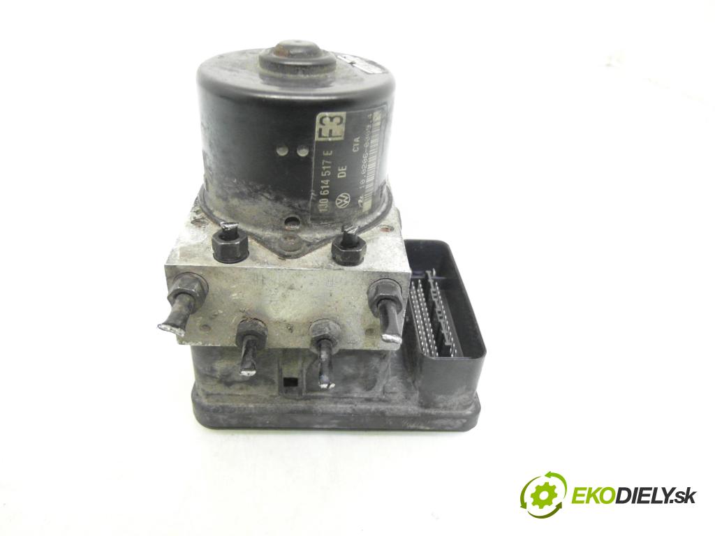 AUDI A3 (8L1) HB 2001 66,00 1.9 TDI 90 - ALH 1896,00 pumpa ABS 1C0907379E ; 10096003133 ; 1J0614517E (Pumpa ABS)