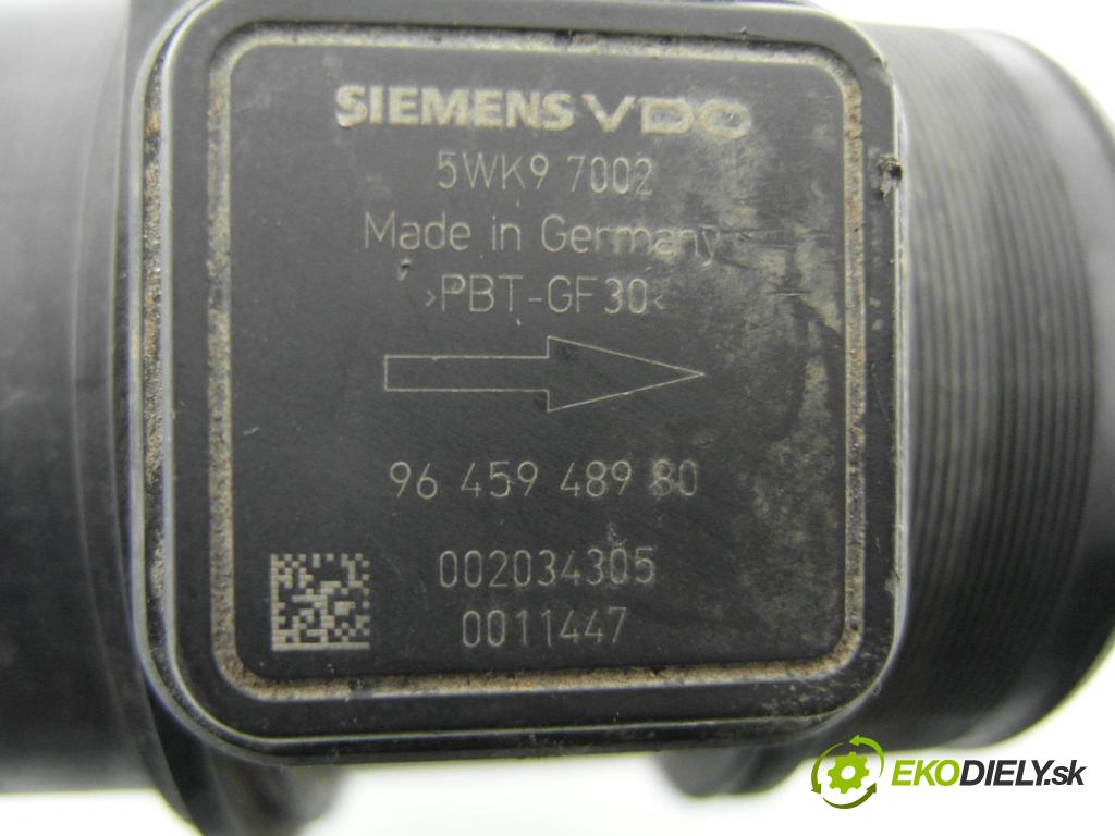 VOLVO V50 (MW) KOMBI 2005 100,00 2.0 D 136 - D 4204 T (PSA) 1997,00 váha vzduchu vzduchu 9645948980 ; 002034305