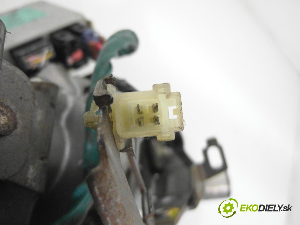 RENAULT CLIO II (BB_, CB_) HB 2002 48,00 1.5 dCi 65 - K9K 704 1461,00 serv/podporovanie elektrické 6900000319 ; 8200091805 ; 8200222352