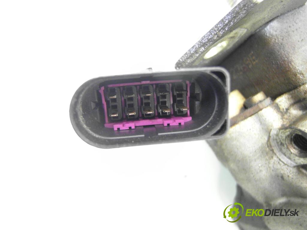 AUDI A3 (8L1) HB 2001 66,00 1.9 TDI 90 - ALH 1896,00 Pumpa vstrekovacia 038130107D ; 0460404976 (Vstrekovacie čerpadlo)