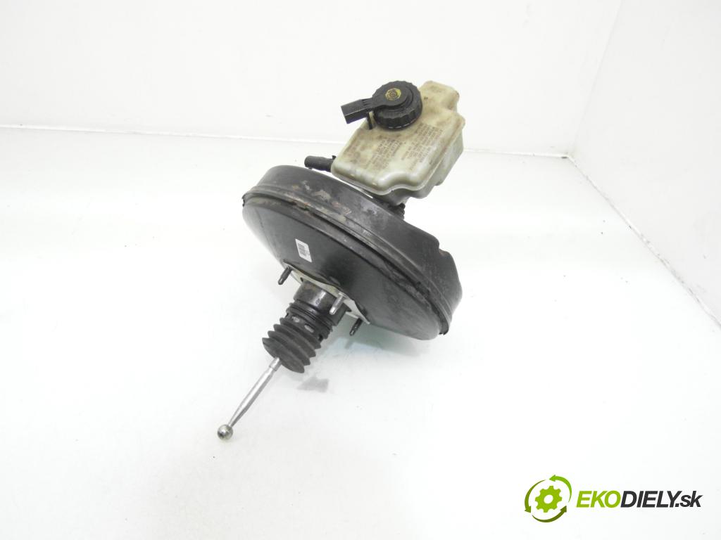 AUDI A3 (8P1) HB 2004 103,00 2.0 TDI PD 16V 140 1968,00 posilovač 1K1614105AE ; 03786461034 (Servočerpadlo)