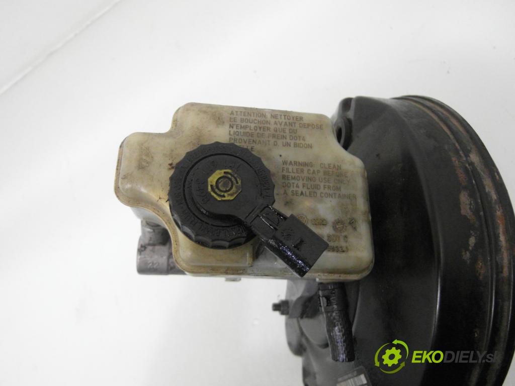 AUDI A3 (8P1) HB 2004 103,00 2.0 TDI PD 16V 140 1968,00 posilovač 1K1614105AE ; 03786461034 (Servočerpadlo)