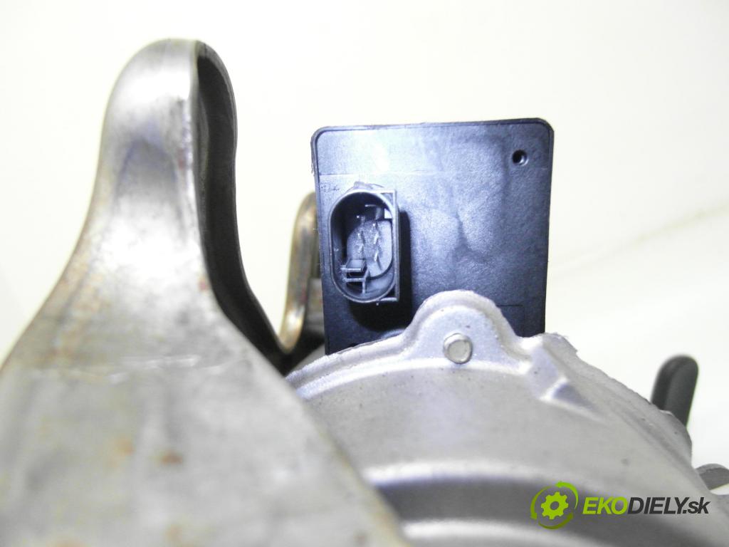 RENAULT SCENIC II (JM0/1_) MINIVAN 2005 78,00 1.5 dCi 106 - K9K 732 1461,00 serv/podporovanie elektrické 8200035272 ; 50300389