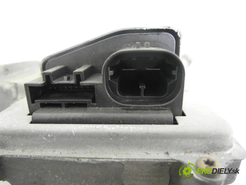 RENAULT SCENIC II (JM0/1_) MINIVAN 2005 78,00 1.5 dCi 106 - K9K 732 1461,00 serv/podporovanie elektrické 8200035272 ; 50300389