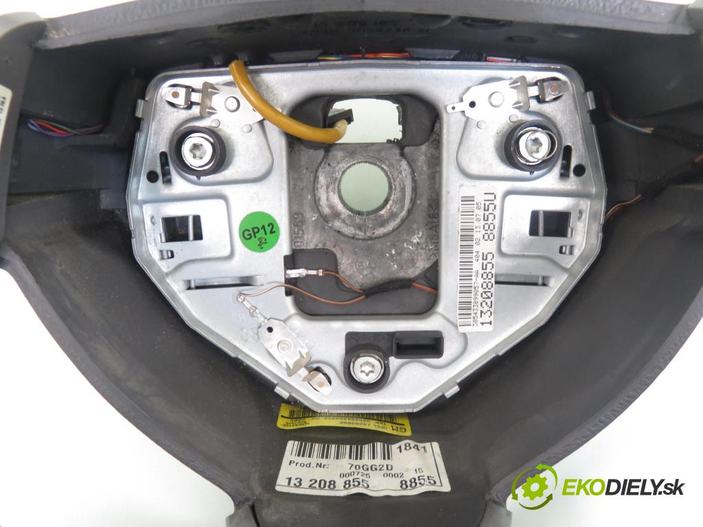 OPEL SIGNUM HB 2005 110,00 1.9 CDTI 150 1910,00 Volant 13208855 ; 13208858 ; 13203886 (Volant)