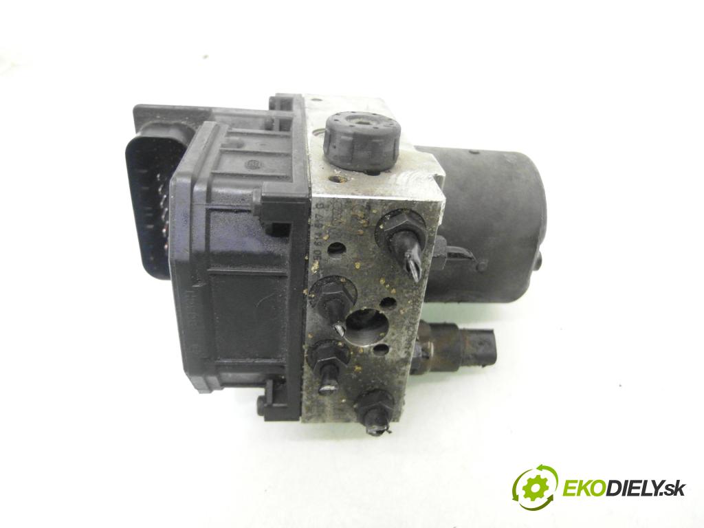 VW PASSAT B5 (3B2) SEDAN 1998 92,00 1.8 - ADR 1781,00 Pumpa ABS 0265950055 ; 4B0614517G ; 0265225124 (Pumpa ABS)