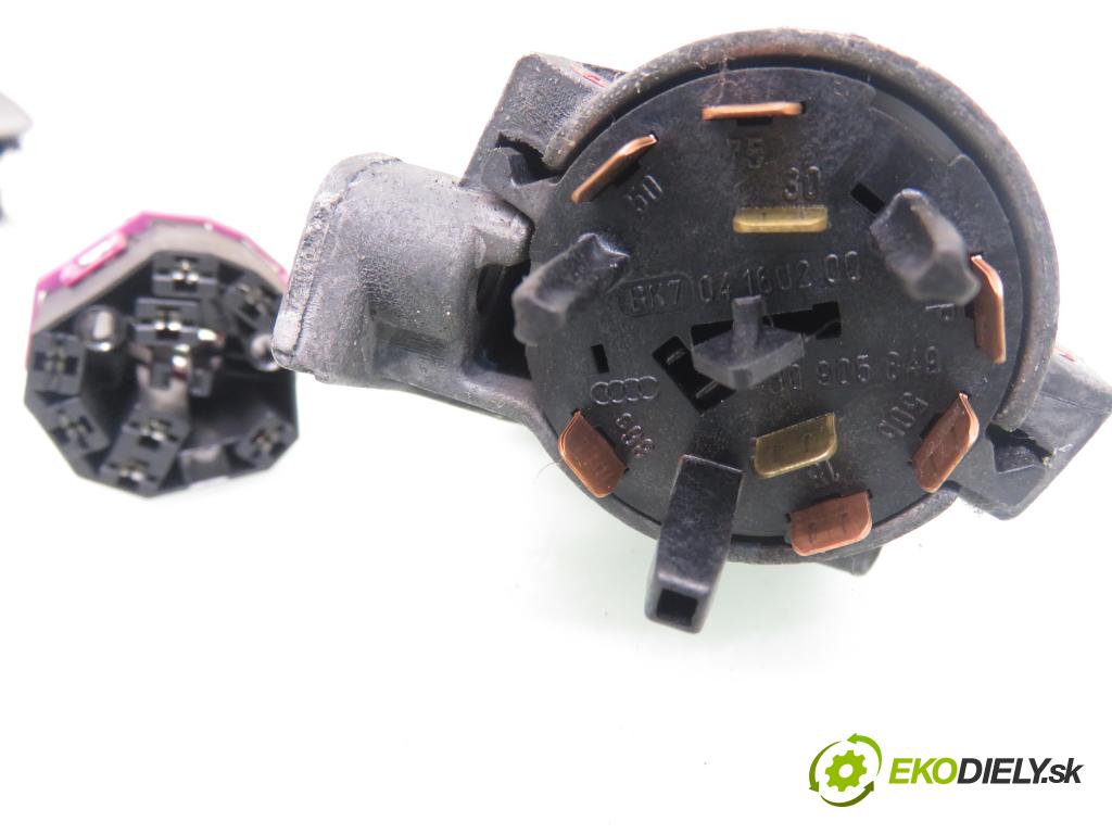 VW POLO (9N_) HB 2001 47,00 1.2 12V 64 - AZQ 1198,00 spinačka / imobilizéra IMMO / Riadiaca jednotka 03E906033 ; 5WP4014803 ; 6Q1937049B