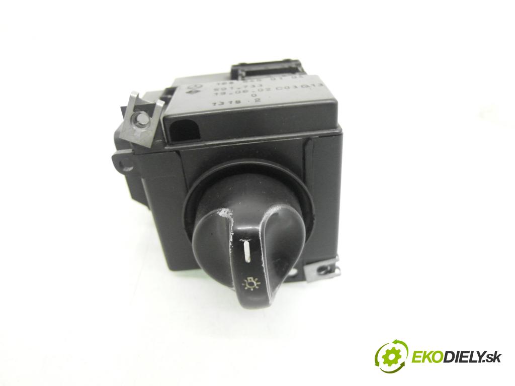 MERCEDES-BENZ KLASA A (W168) HB 1998 66,00 1.7 CDI 90 1689,00 prepínač svetlá 1685450104 ; 501733