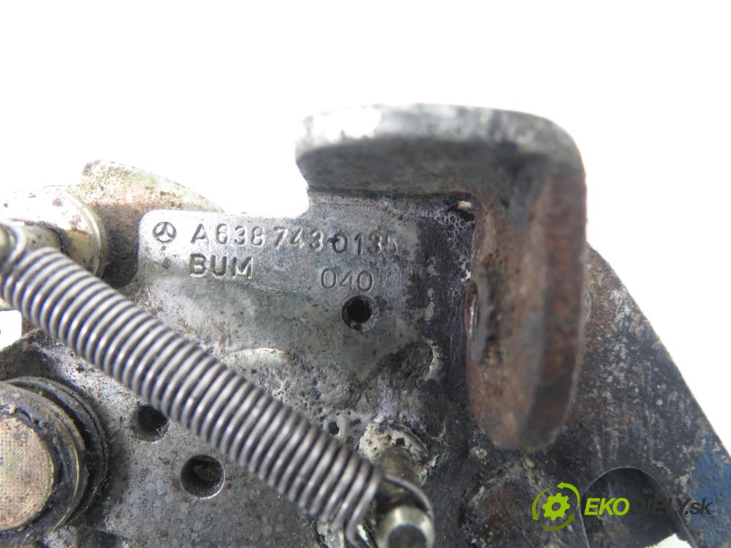 MERCEDES-BENZ VITO Skrzynia (638) VAN 2001 90,00 112 CDI 2.2 (638.094) - OM 611.980 2151,00 zámok dverí kufor A6387430135