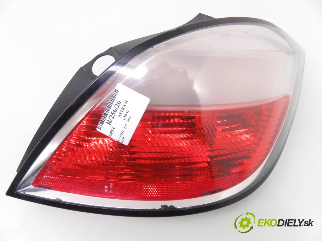 OPEL ASTRA H (A04) HB 2004 74,00 1.7 CDTI 100 - Z 17 DTH 1686,00 světlo pravé zadní 24451837 ; 00865302