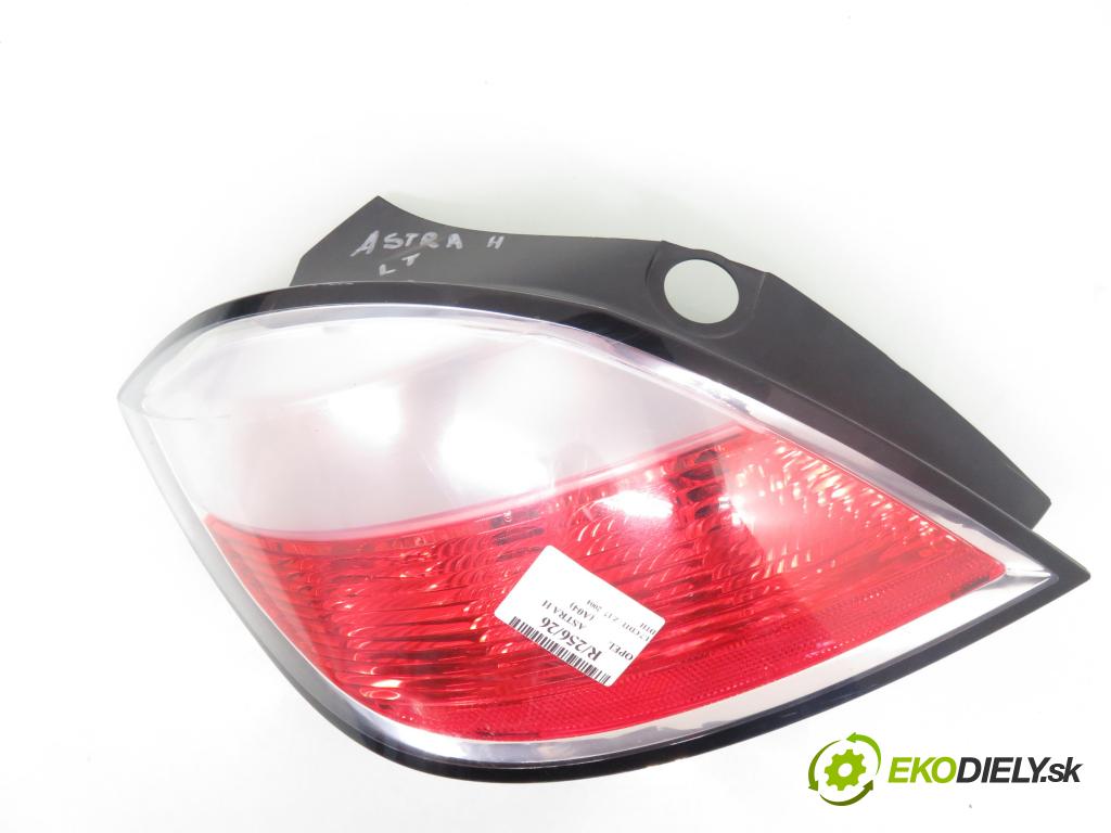 OPEL ASTRA H (A04) HB 2004 74,00 1.7 CDTI 100 - Z 17 DTH 1686,00 světlo levé zadní 24451835 ; 00865301
