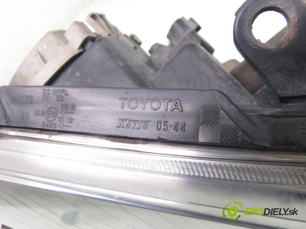 TOYOTA AVENSIS Kombi (_T25_) KOMBI 2005 120,00 2.4 (AZT251_) - 2AZ-FSE 2362,00 Svetlo PP