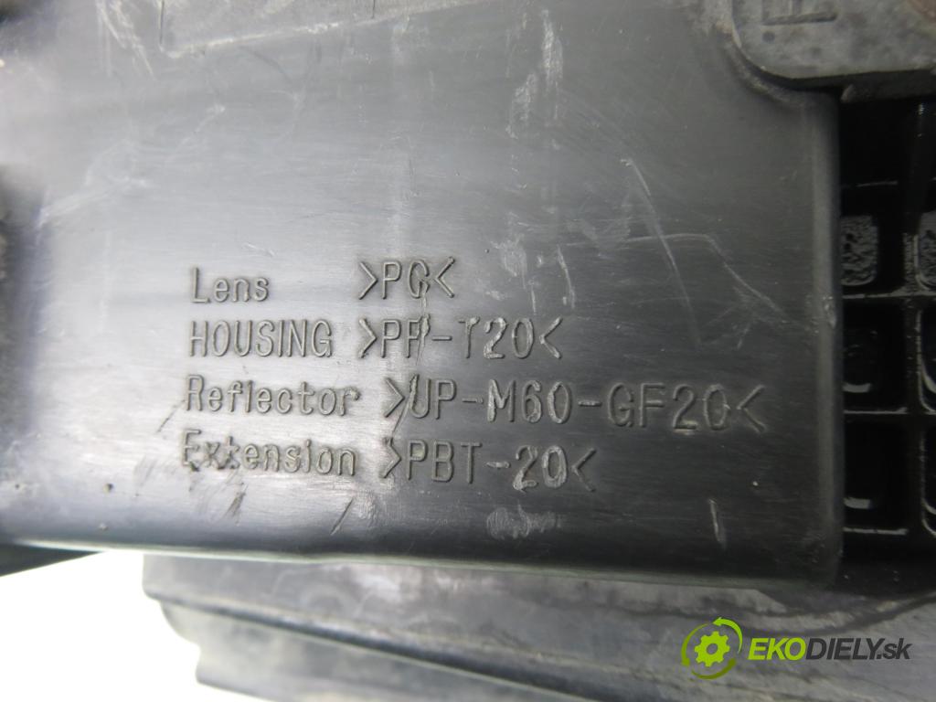 TOYOTA AVENSIS Kombi (_T25_) KOMBI 2005 120,00 2.4 (AZT251_) - 2AZ-FSE 2362,00 Svetlo PP