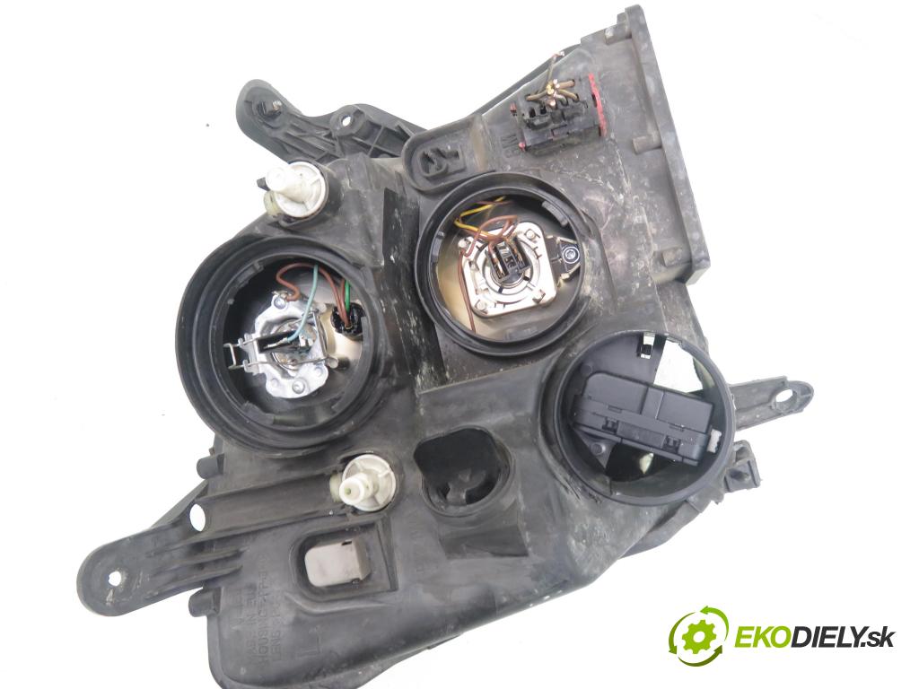 OPEL MERIVA A nadwozie wielkoprzestrzenne (MPV) (X03) MINIVAN 2003 64,00 1.6 - Z 16 SE 1598,00 Svetlo LP 93321052