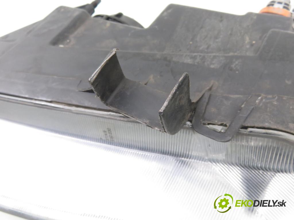 RENAULT MEGANE I (BA0/1_) LIFTBACK 1999 79,00 1.6 16V 107 - K4M 708 1598,00 Svetlo PP 087462