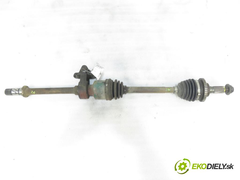 MAZDA 626 V (GF) SEDAN 1997 85,00 2 - FS 1991,00 Poloos PP