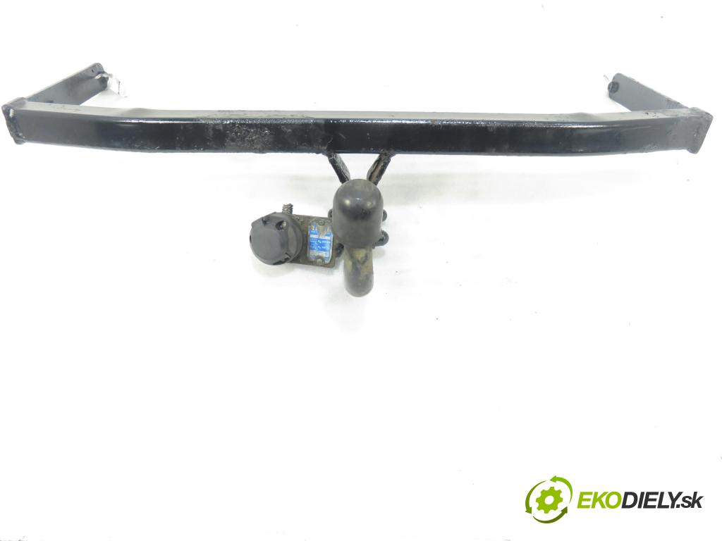 AUDI A3 (8L1) HB 2001 66,00 1.9 TDI 90 - ALH 1896,00 Hák 